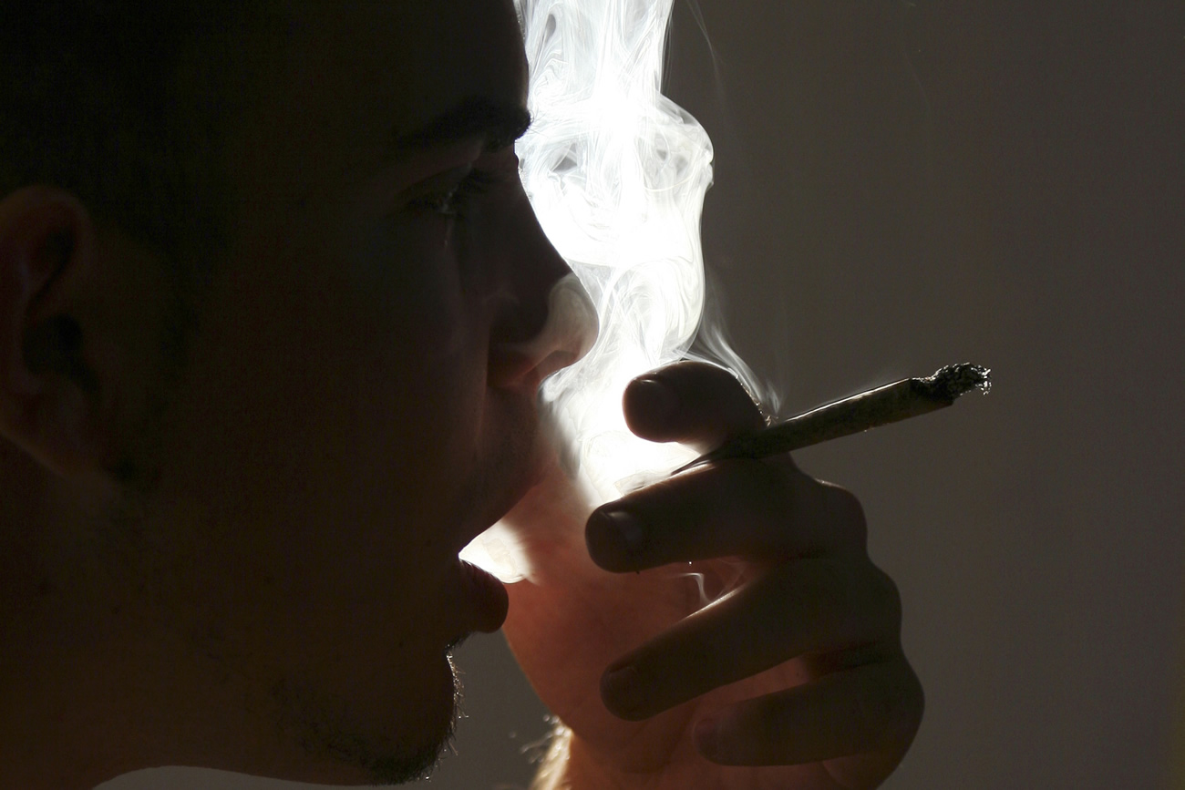 Lutte contre les trafics illicites de tabacs : une nouvelle bouffée de mesures Lutte contre les trafics illicites de tabacs : une nouvelle bouffée de mesures